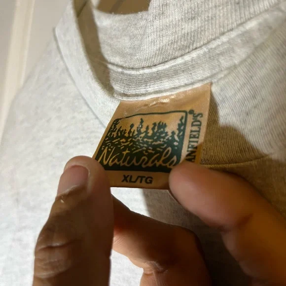 Vintage 90s Alberta graphic shirt - Picture 5 of 8